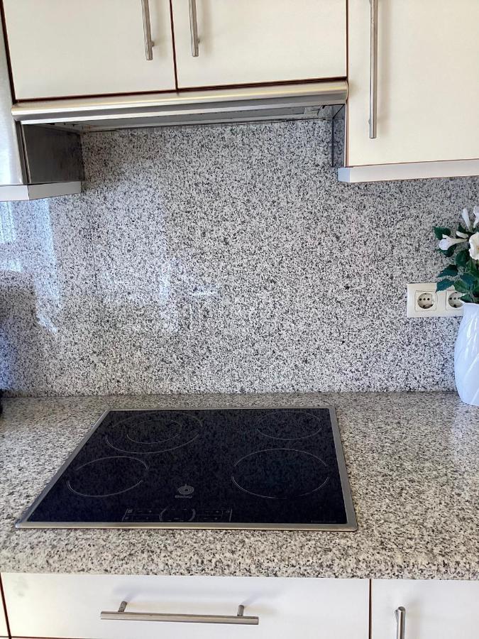 Apartmán Atico Con Terraza O Grove Exteriér fotografie