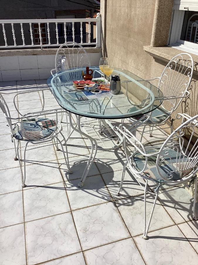 Apartmán Atico Con Terraza O Grove Exteriér fotografie