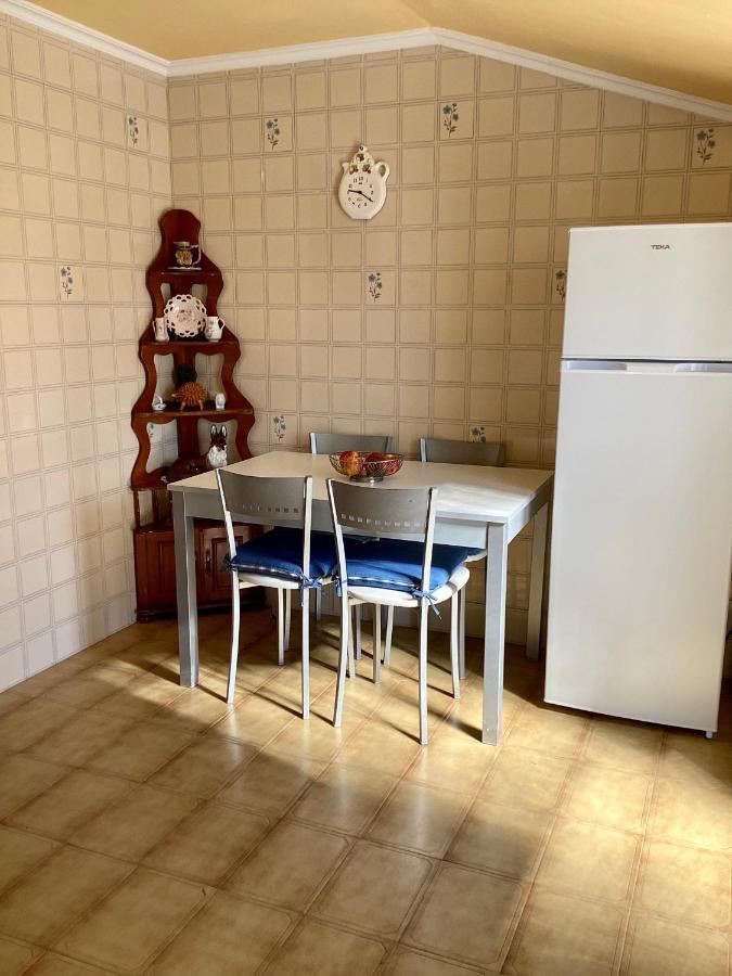 Apartmán Atico Con Terraza O Grove Exteriér fotografie