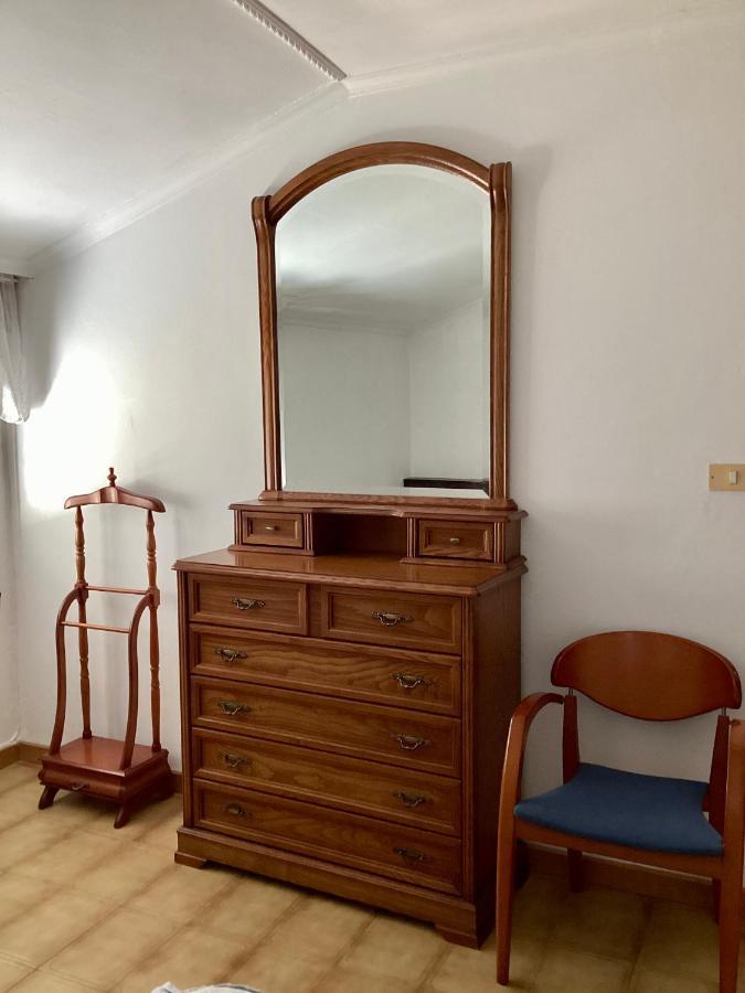 Apartmán Atico Con Terraza O Grove Exteriér fotografie