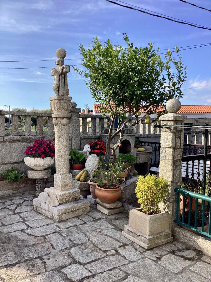 Apartmán Atico Con Terraza O Grove Exteriér fotografie